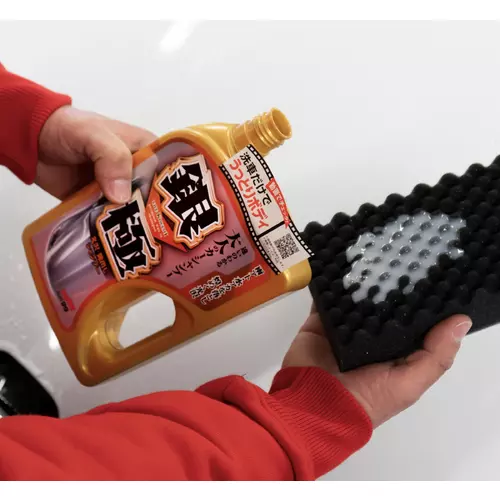 EXTREME GLOSS KIWAMI SHAMPOO LIGHT autošampón na svetlý lak 750 ML /SOFT99/ - obr. 2