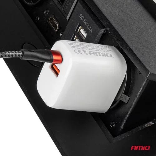 Sieťová nabíjačka PRO-09 USB+USB-C 20W Quick Charge 230V AMiO-02935 - obr. 1